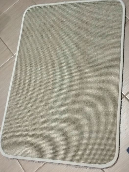 Dywan dywanik 90 cm x 60