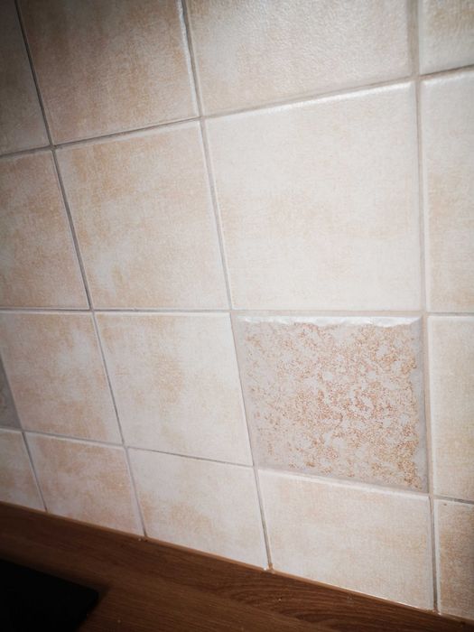 Nowe 83szt za 30zl ceramiczne plytki 10x10cm-sprzedam!