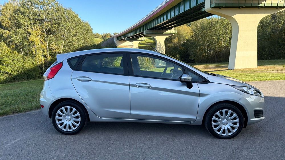 Ford Fiesta 130 Tyś Przebiegu Oryginał Klima Benzyna Super Stan z Niemiec
