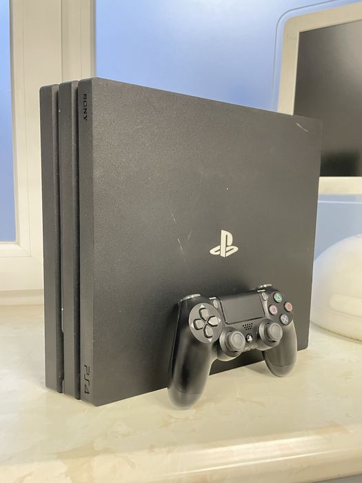 Sony playstation 4 pro 1tb 1 джойстик