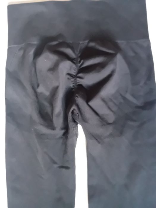 Legginsy scrunch butt marszczone czarne M