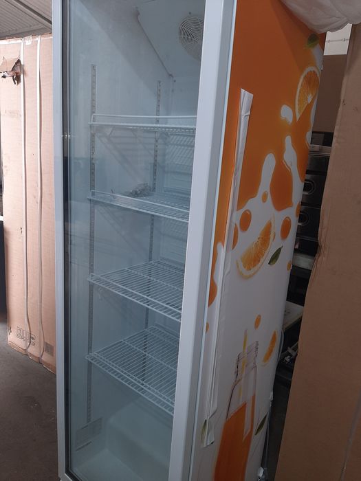 Frigorífico ou armario frigorifico porta em vidro