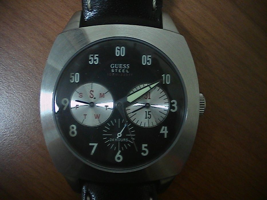 Relógio da GUESS aço, bracelete pele preta, à prova água