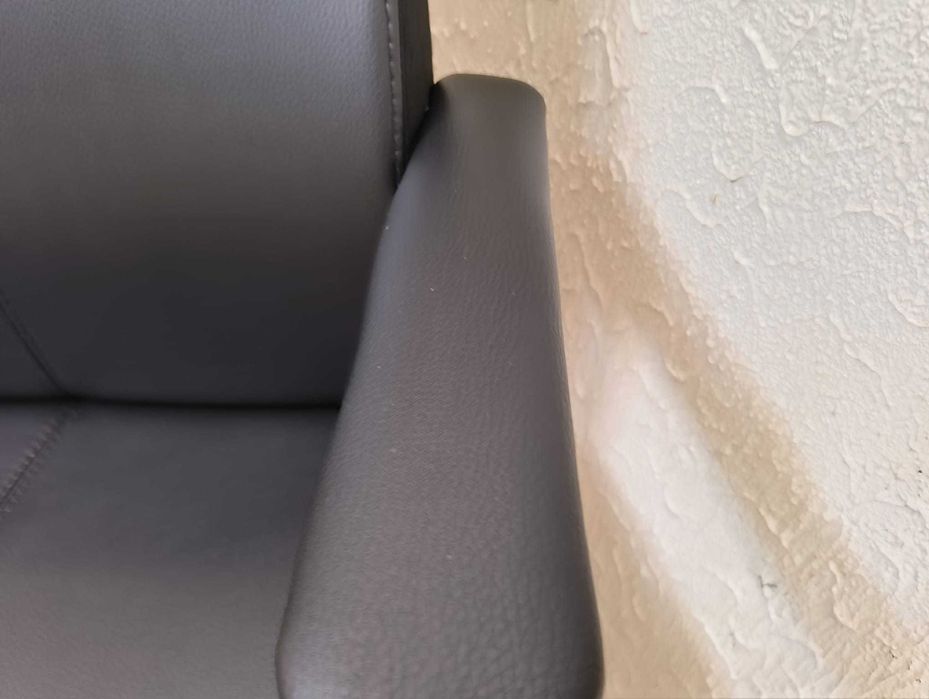 Cadeira de escritório Ikea MILLBERGET preta