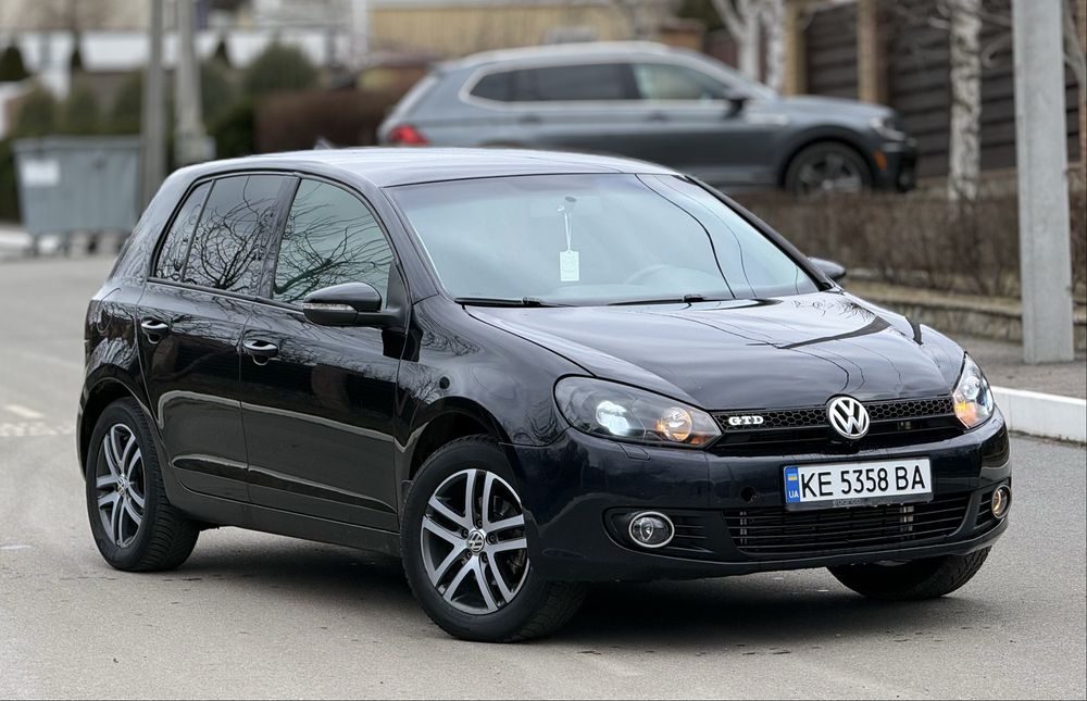 Продам Volkswagen Golf 2010 року 1.6 дизель
