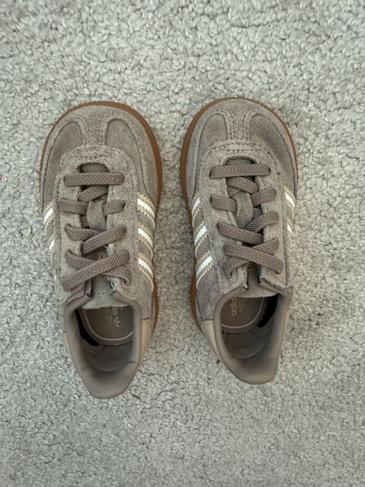 Кросівки adidas spezial