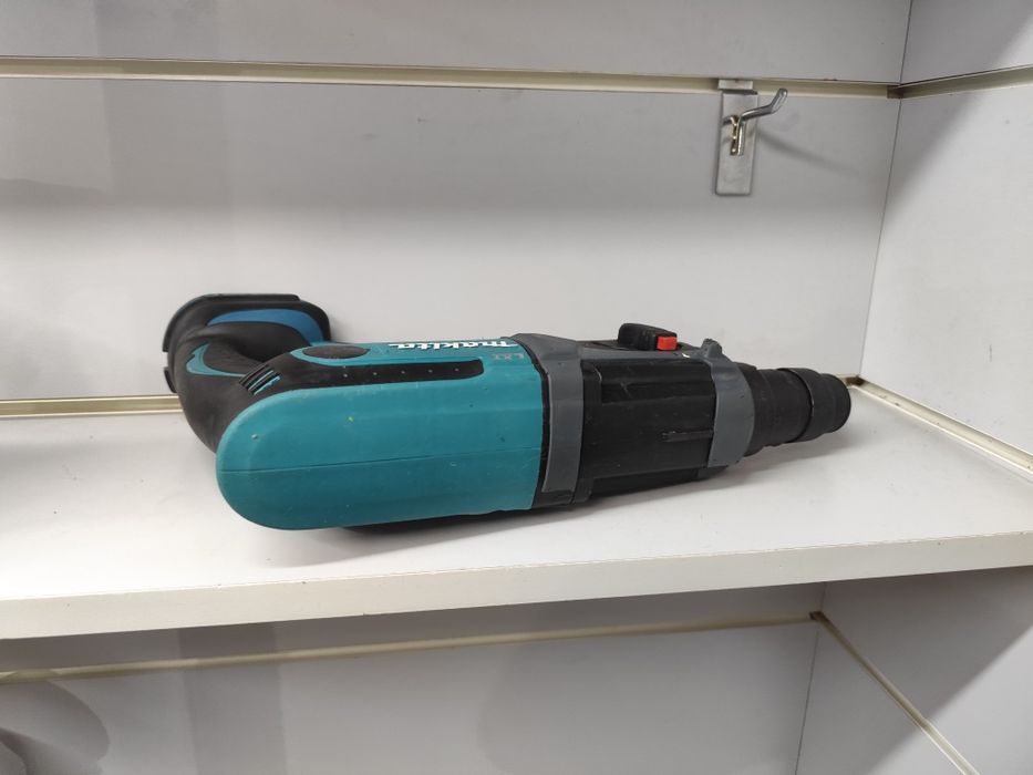 Makita DHR 202 перфоратор акумуляторний Макіта оригінал