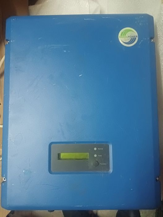 Inwerter fotowoltaiczny