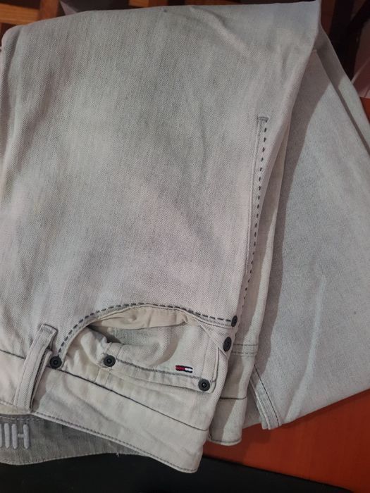 Calças Slim brancas Tommy  Hilfiger
