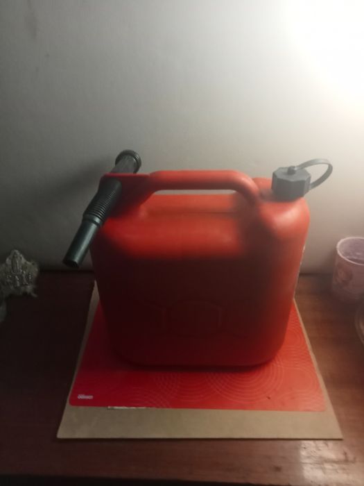 jarrican para combustível