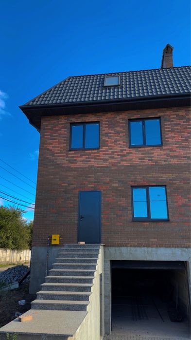 Продам таунхаус в самому Парку Перемоги