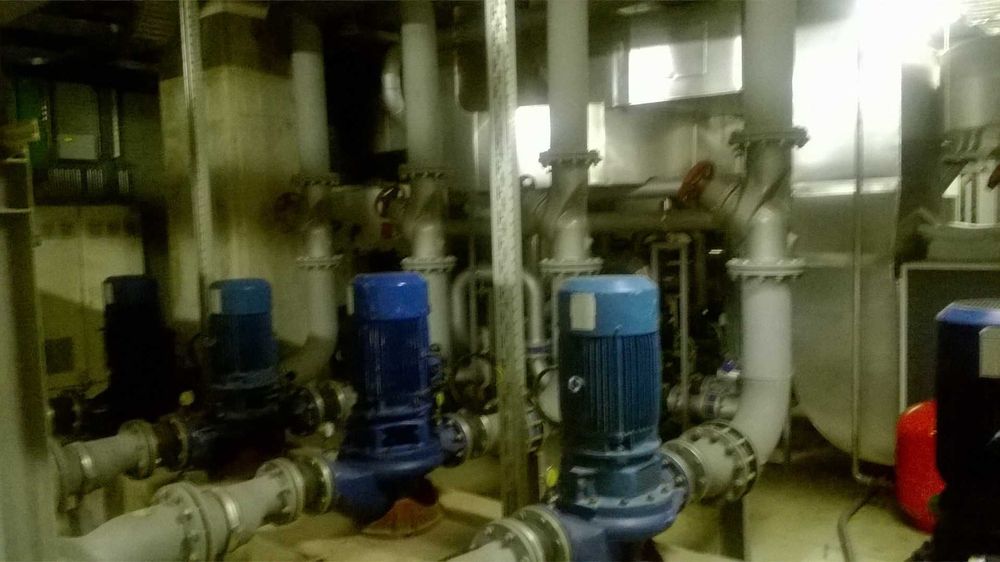 Executa-se   certificação de eletricidade e ar condicionado