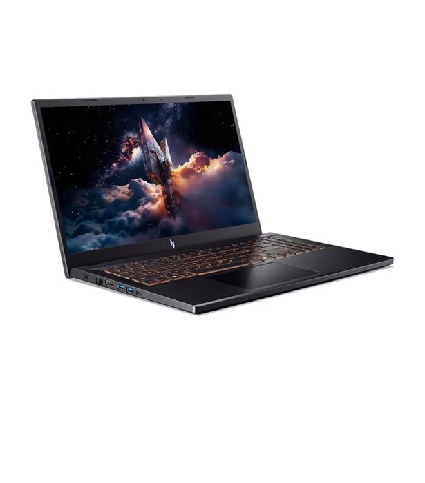Acer nitro v15  был в использовании не долго