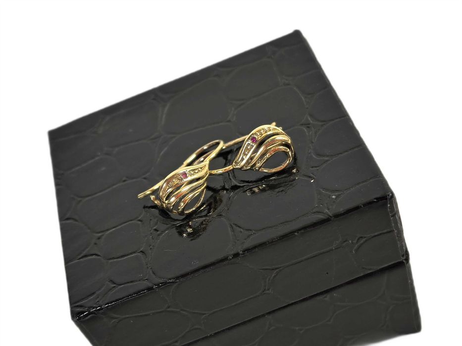 Złote kolczyki bordowa CYRKONIA BIGIEL PR:585 W:1,32G DŁ:1,6CM