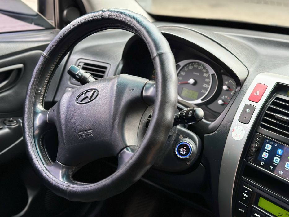 Продам hyundai туксон