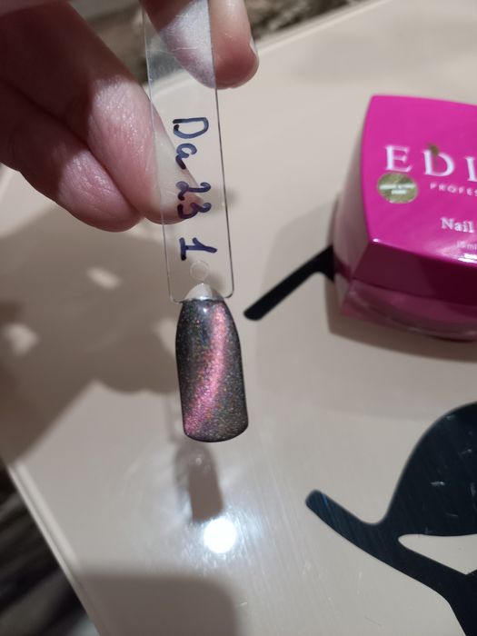 Гелі,гель лакі Da23, PNB, Edlen