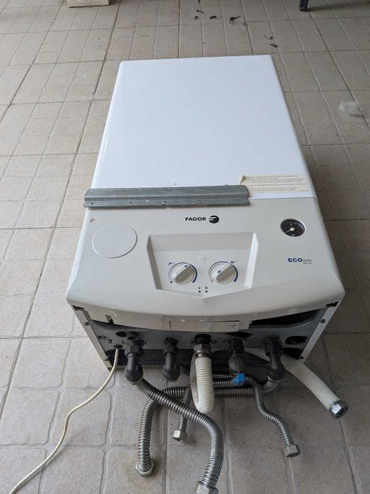 Caldeira Elétrica FAGOR