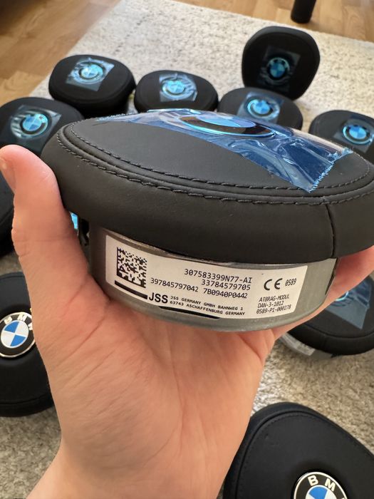 Подушка airbag M руля BMW G20 G22 G26 G30 G05 G06 G07 G11 G12 G01 G02