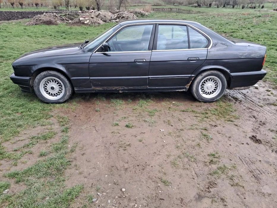 Продам бмв е34 Срочно!!!!