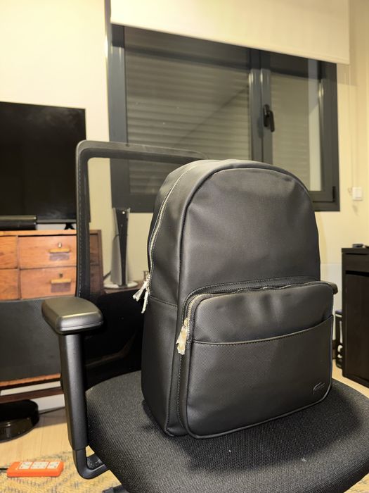 Mochila Lacoste nova