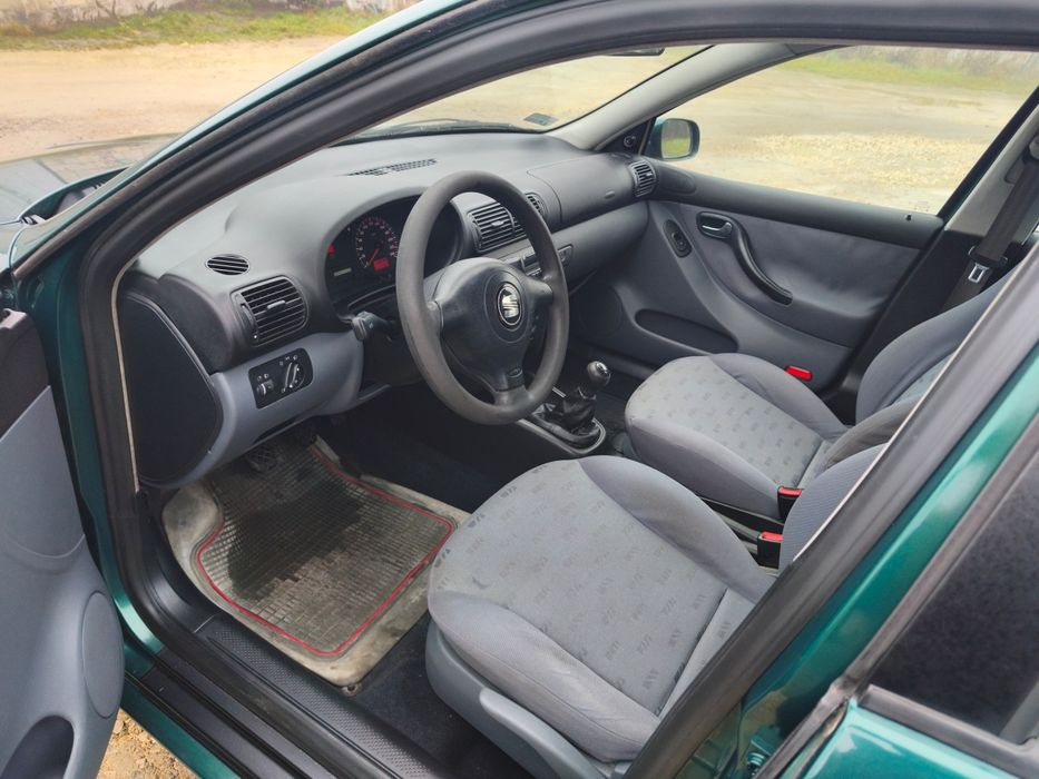 Seat Leon 1.6 benzyna 189 tyś przebiegu Salon PL