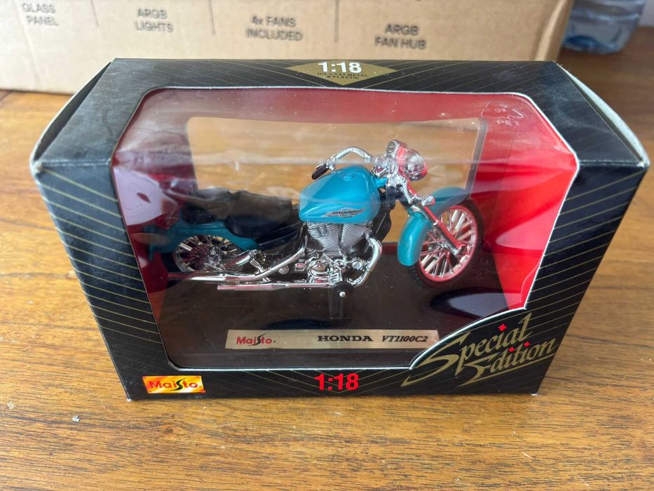 Miniaturas de Motos MAISTO Special Edition