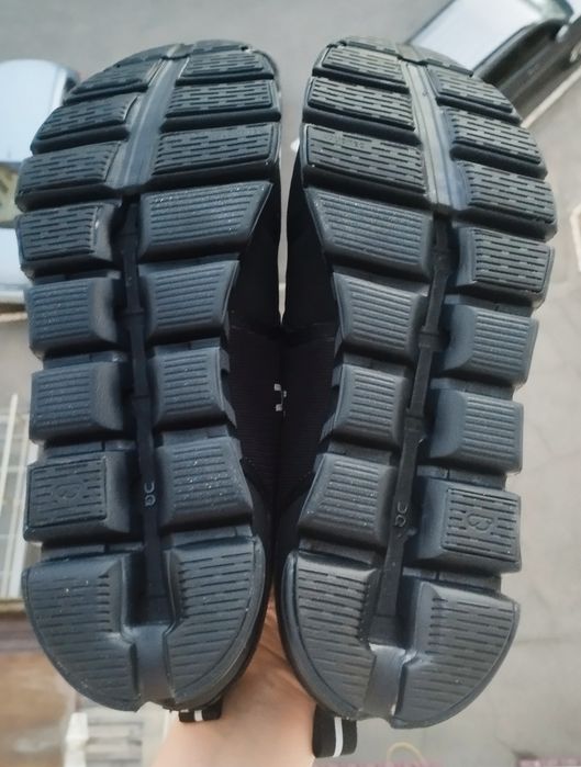 Кросівки трекінгові On Running Cloud 5 Waterproof;