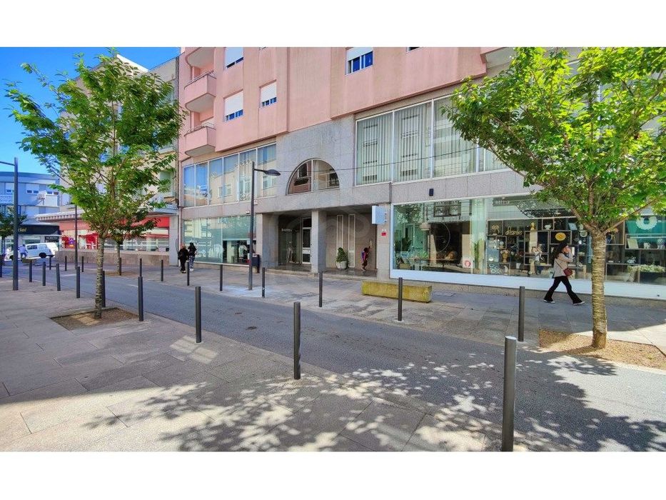 Espaço Comercial no centro de São João da Madeira