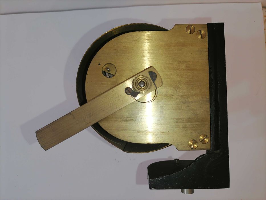 Registador de bronze