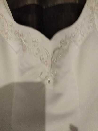 suknia ślubna biała