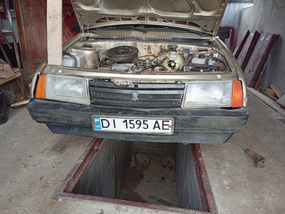 Продам ваз 21099
