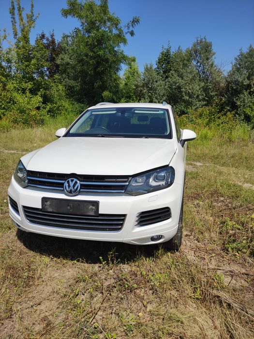 Розборка запчастини Туарег тоуарег Таурек нф фл  VW Volkswagen білий