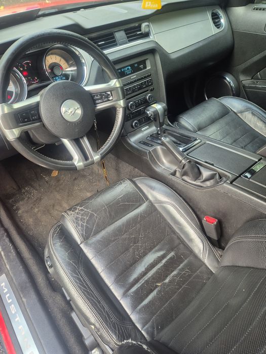 Ford mustang 3.7 v6 zamianę