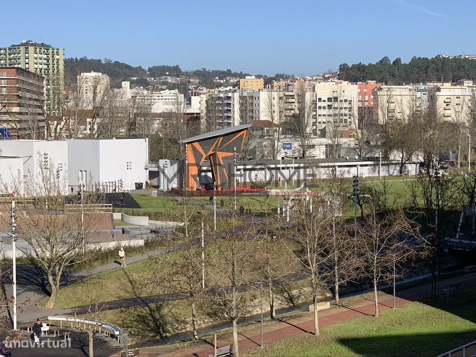 Apartamento T1 Junto ao Complexo desportivo da Rodovia
