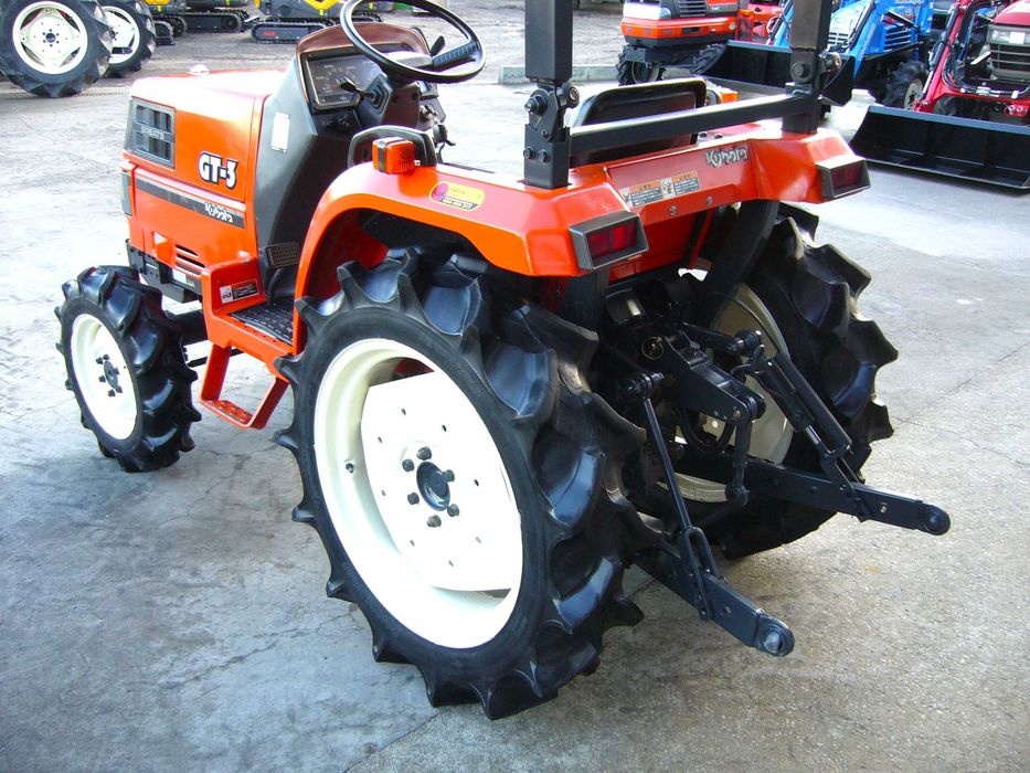 Traktorek Mini Ciągnik Ogrodniczy KUBOTA GT-3 21 KM traktorkiagropl