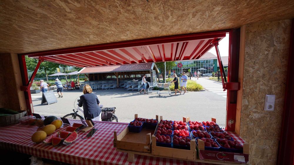 Contentor para Frutaria, Bar na Praia, Food Truck ou Roulote. À venda.