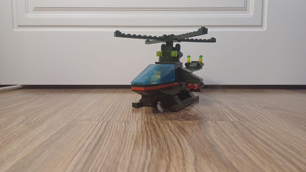 Конструктор Brick, вертоліт