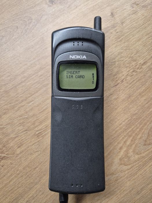 Telefon komórkowy Nokia 8110 NHE-6BX