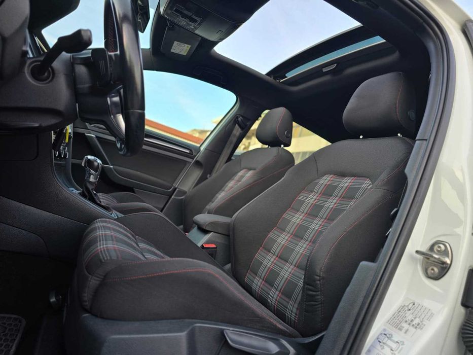 Volkswagen Golf VII GTI Performance 2.0tsi 230cv Dsg "Full Extras"