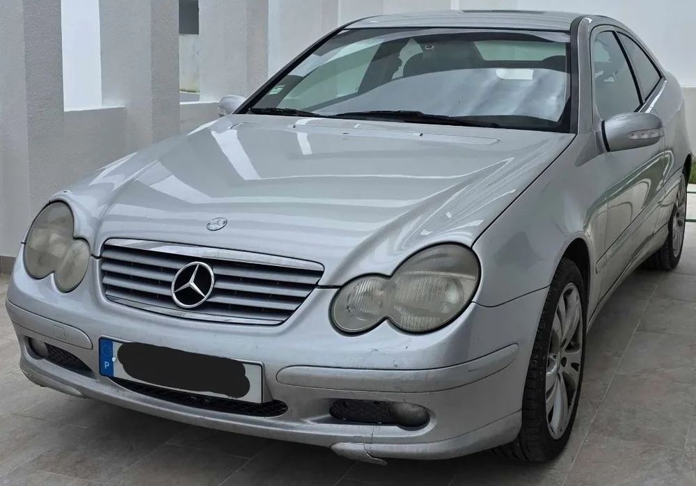 Mercedes-Benz C 220