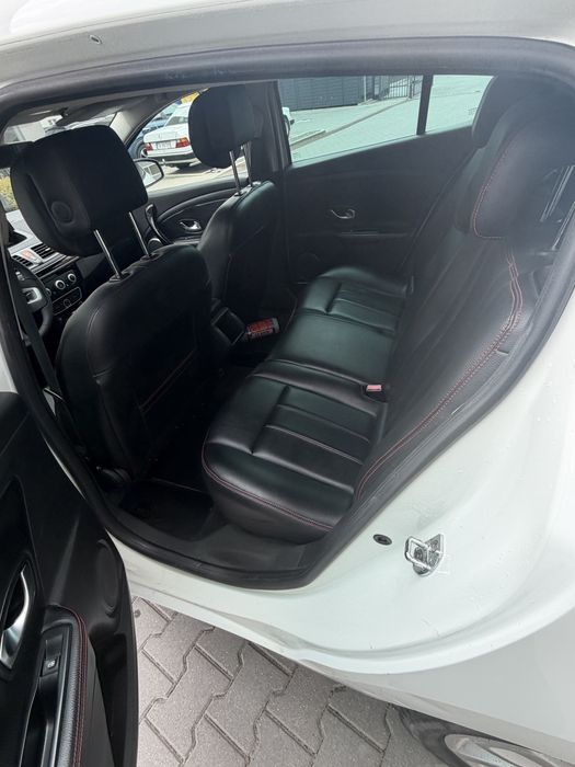 Renault Megane_1.6_B/Gaz_10/11r_Navi_BezRdzy_BezWkladu_OrgLakier