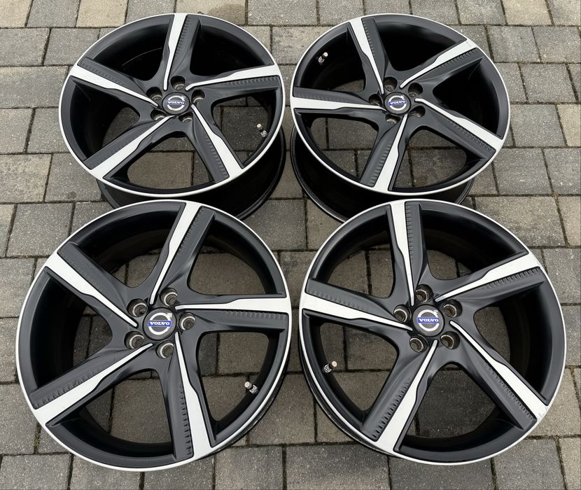 Oryginał Felgi Volvo 5x108 S60 S90 V90 XC60 XC90 19" R-Design Ixion