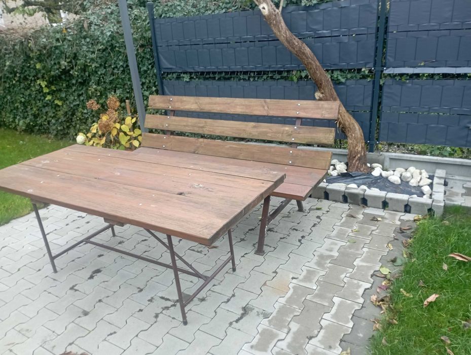 Stół i ławka ogrodowa