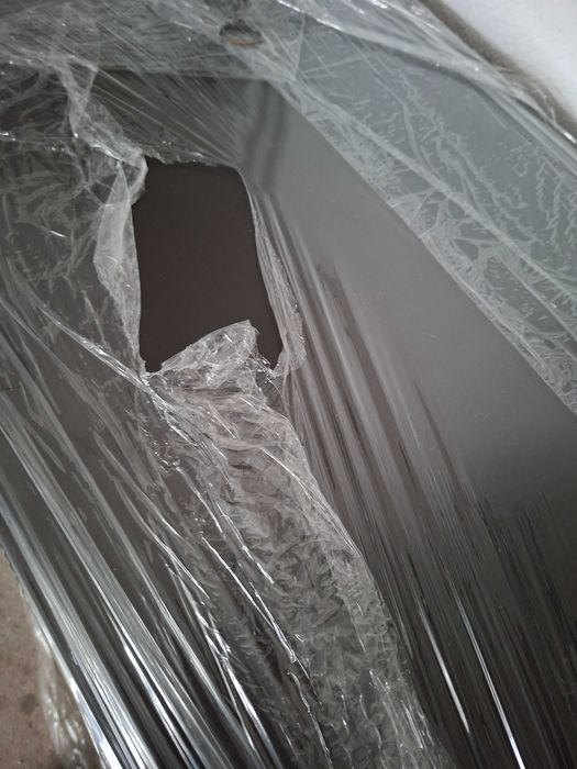 Movel com bar secreto em madeira maciça