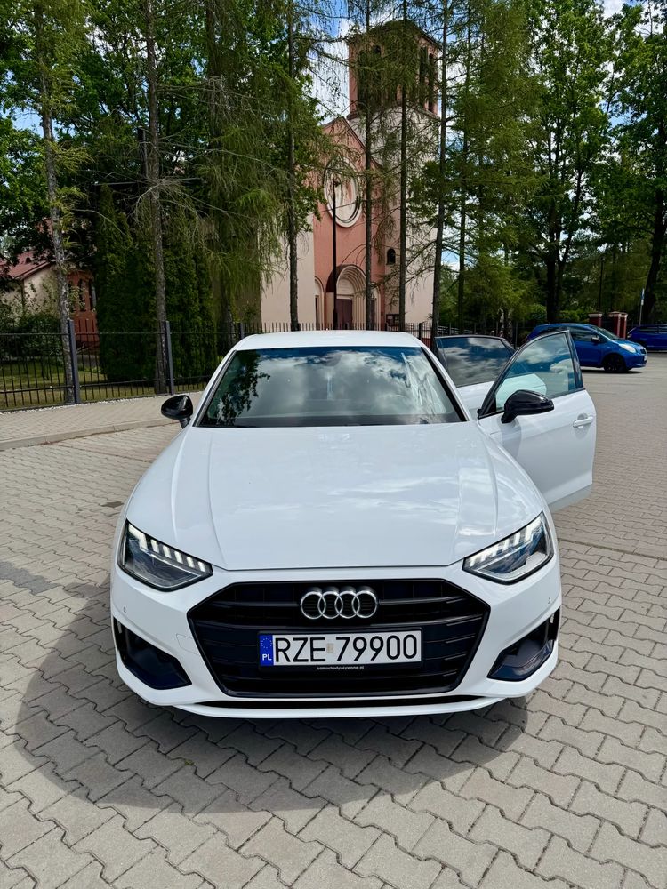 Audi A4 Limousine 40 TFSI S tronic