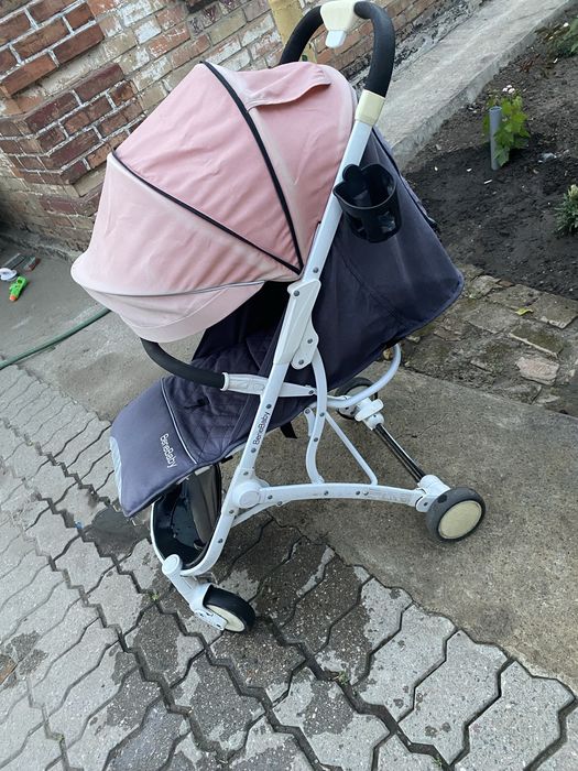 Коляска BeneBaby