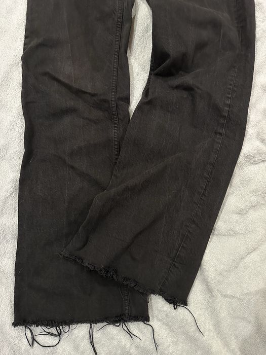 Чорні джинси Zara з необробленим низом