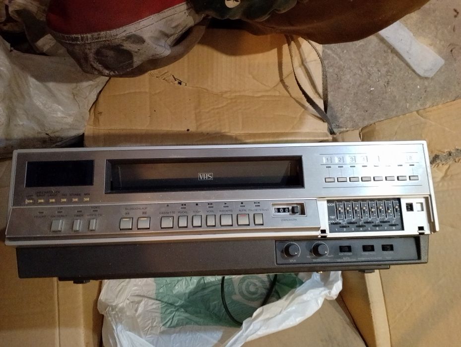 Відеомагнетофон для касет