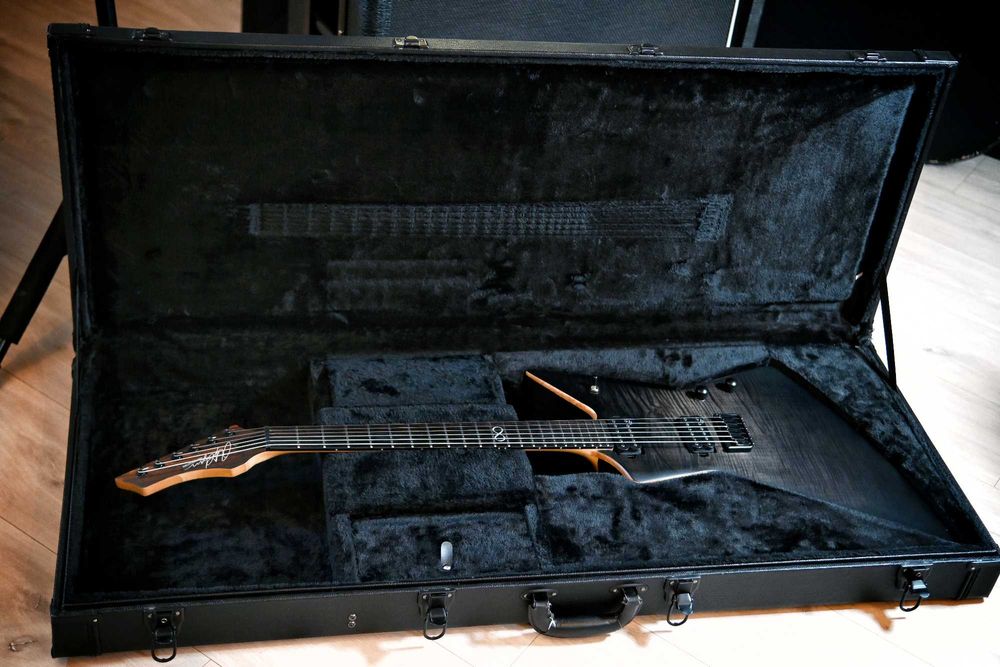 Chapman Ghost Fret Pro