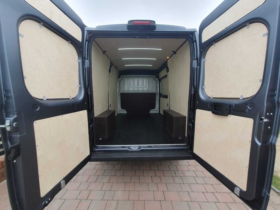 Zabudowa busa, paki Citroen Jumper/Fiat Ducato/Peugeot Boxer L2H2